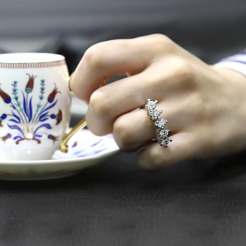 2.50 Karat Pırlanta Beştaş Yüzük - IDL Sertifikalı - 4